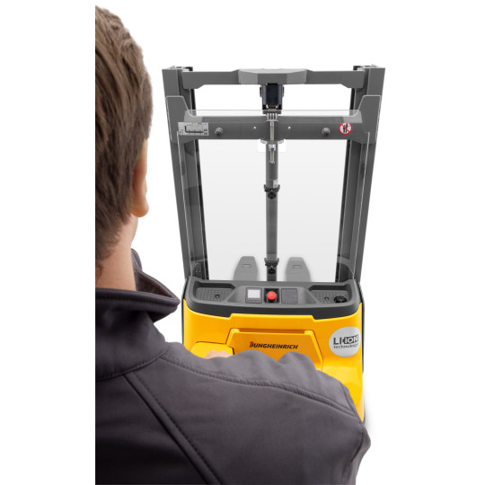 Transpalet electric pietonal cu catarg Jungheinrich EJC 010i ZT, înălțime de ridicare 2300 - 3600mm, încărcător integrat