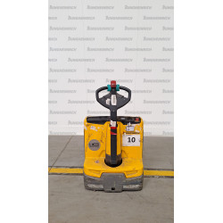 Transpalet electric pietonal Jungheinrich EJE 114 li-ion, capacitate de încărcare 1400 kg