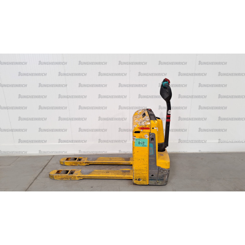 Electric Pedestrian Pallet Truck EJE 114 li-ion, load capacity 1400 kg