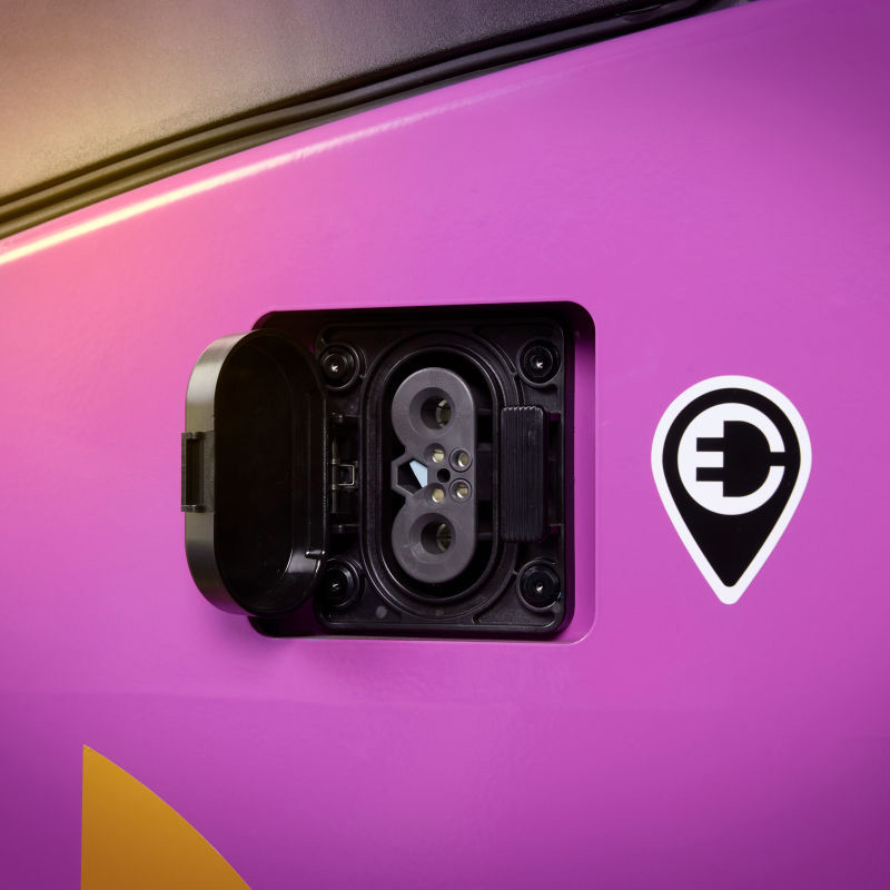 Electrostivuitor frontal cu 4 roți - CBH 2.5 | Catarg 4800mm | AntOn by Jungheinrich