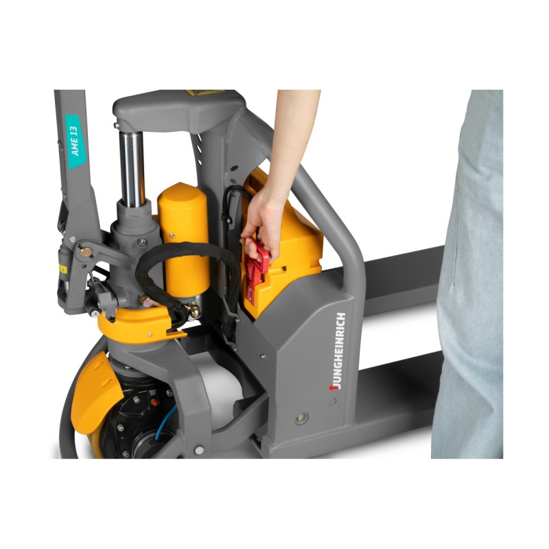 Ofertă specială - Jungheinrich AME 13 Li-Ion, transpalet electric 1300 kg Jungheinrich Shop