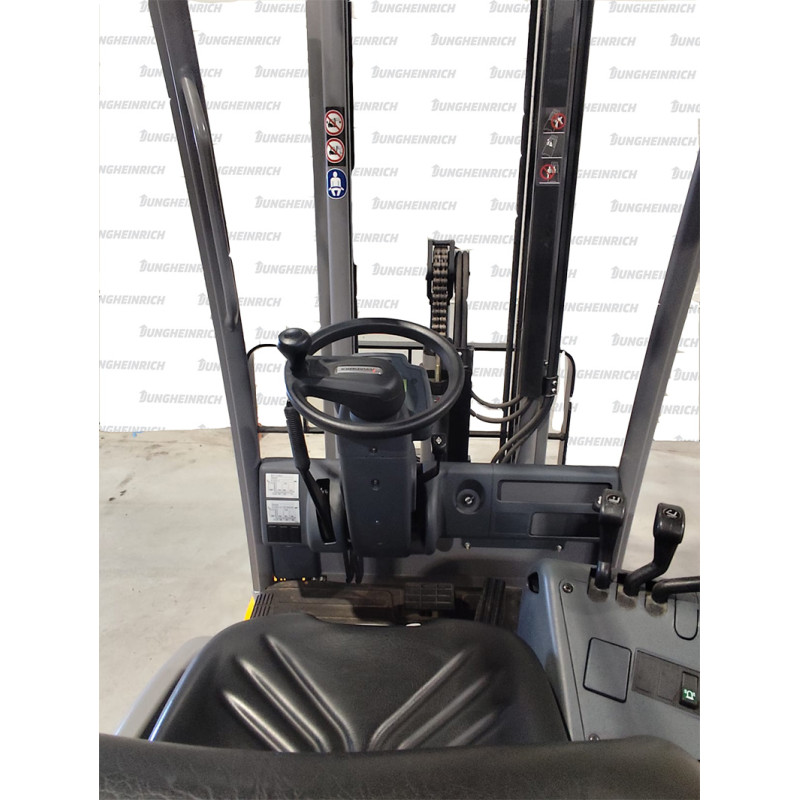 Electrostivuitor Jungheinrich EFG 110k, capacitate 1000 kg, înălțime de ridicare 3600 mm