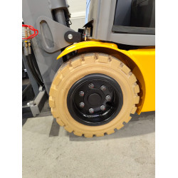 Electrostivuitor Jungheinrich EFG 320, capacitate 2000 kg, înălțime de ridicare 4400 mm