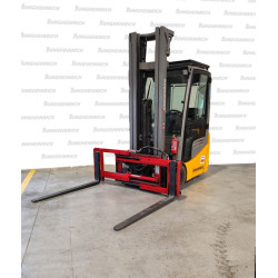 Electrostivuitor Jungheinrich EFG 213, capacitate 1300 kg, înălțime de ridicare 5500 mm
