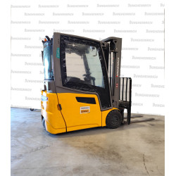 Electrostivuitor Jungheinrich EFG 216k, capacitate 1600 kg, înălțime de ridicare 3300 mm