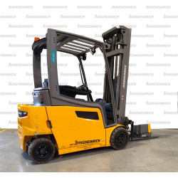 lectric counterbalance forklift Jungheinrich EFG 320, capacity 2000 kg, lift height 5500 mm