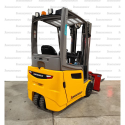 Electrostivuitor Jungheinrich EFG 215, capacitate 1500 kg, înălțime de ridicare 4640 mm