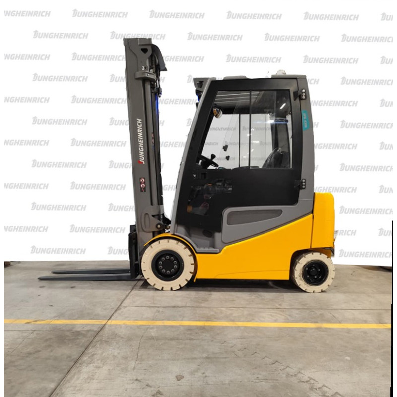 Refurbished electric counterbalance truck - Jungheinrich EFG 430k