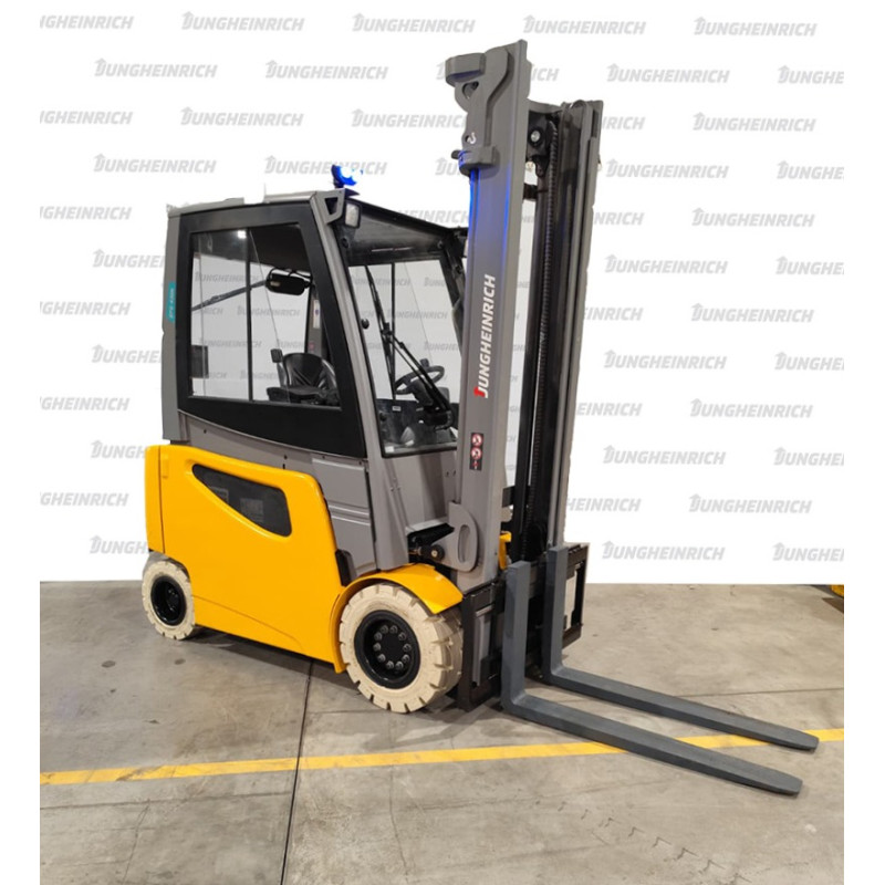Refurbished electric counterbalance truck - Jungheinrich EFG 430k