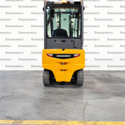 Electrostivuitor Jungheinrich EFG 316k, capacitate 1600 kg, înălțime de ridicare 4640 mm