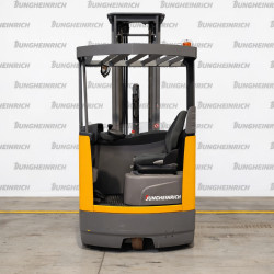 Stivuitor electric Jungheinrich ETV 214, capacitate 1400 kg, catarg triplex, înălțime ridicare 7100 mm