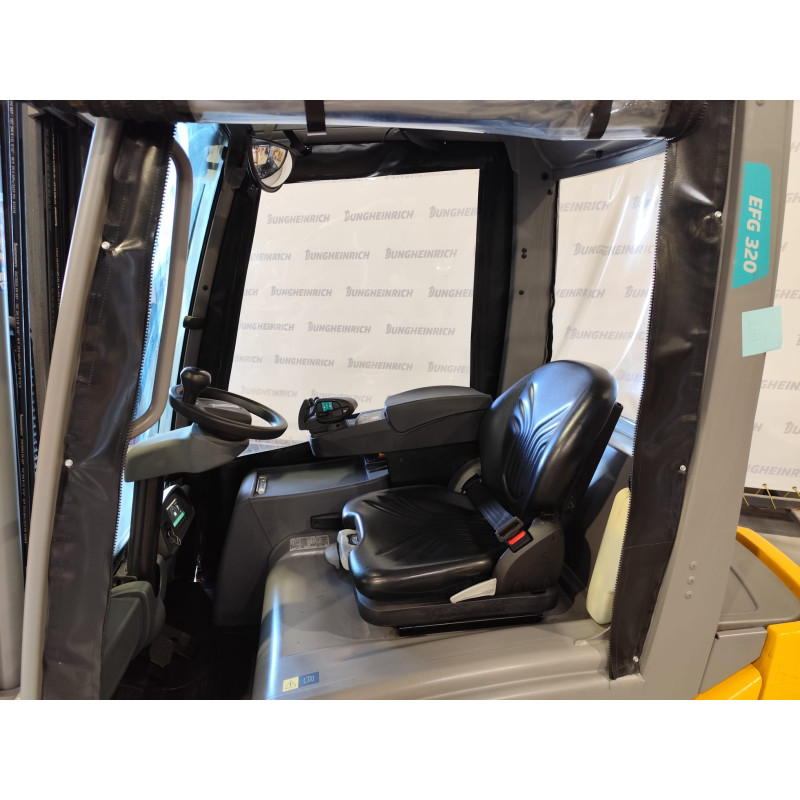 Electric counterbalance forklift Jungheinrich EFG 320, capacity 2000 kg, lift height 5500 mm