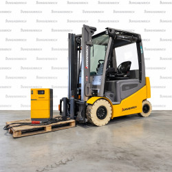 Electric counterbalance forklift Jungheinrich EFG 425k, capacity 2500 kg, lift height 3100 mm