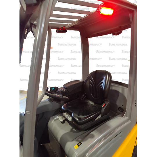 Electrostivuitor Jungheinrich EFG 318k, capacitate 1800 kg, înălțime de ridicare 3300 mm