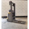 Transpalet electric cu catarg Jungheinrich EJC 112 - Jungheinrich shop !