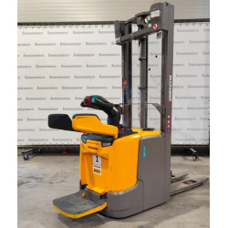 Electric pedestrian stacker Jungheinrich ERC 212, capacity 1200 kg, lift height 3600 mm