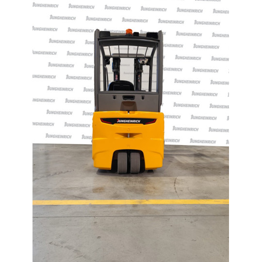 Electrostivuitor Jungheinrich EFG 216k, capacitate 1600 kg, înălțime de ridicare 4640 mm