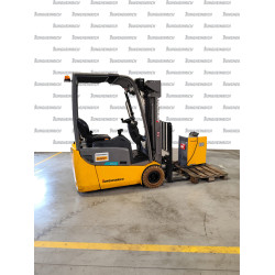 Electrostivuitor Jungheinrich EFG 115, capacitate 1500 kg, înălțime de ridicare 4500 mm