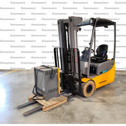 Electrostivuitor Jungheinrich EFG 115, capacitate 1500 kg, înălțime de ridicare 4500 mm