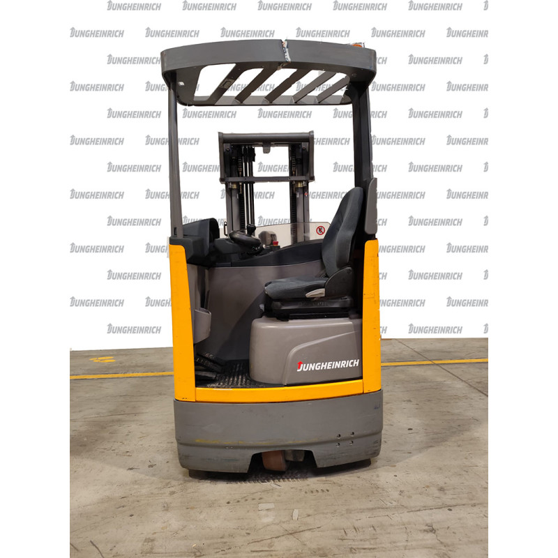 Reach truck Jungheinrich ETV 112, capacity 1200 kg, lift height 4550 mm