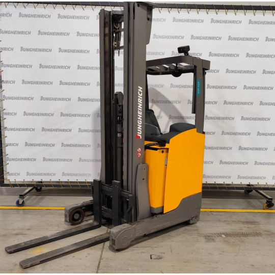 Stivuitor electric Jungheinrich ETV 210, capacitate 1000 kg, catarg triplex, înălțime ridicare 6500 mm