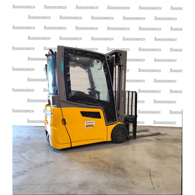 REFURBISHED Electric counterbalance forklift Jungheinrich EFG 216k, capacity 1600 kg, lift height 3300 mm