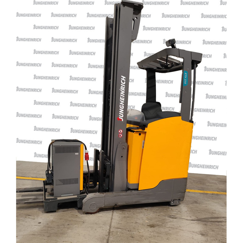 Stivuitor electric Jungheinrich ETV 210, capacitate 1000 kg, catarg triplex, înălțime ridicare 6500 mm