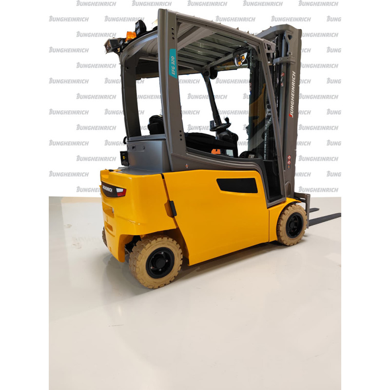 Electrostivuitor Jungheinrich EFG 320, capacitate 2000 kg, înălțime de ridicare 5000 mm