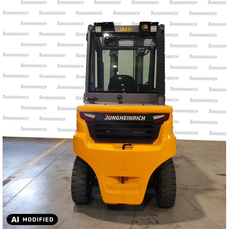 Diesel counterbalance forklift Jungheinrich DFG 435s, capacity 3500 kg, lift height 5500 mm