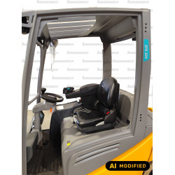 Electrostivuitor Jungheinrich EFG 320, capacitate 2000 kg, înălțime de ridicare 4400 mm