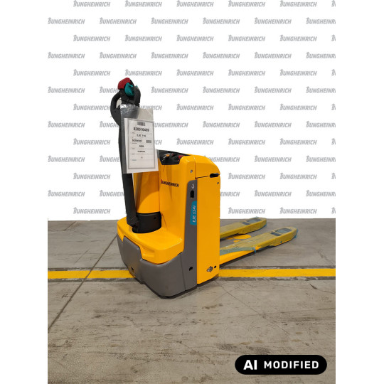 Transpalet electric Jungheinrich, capacitate 1400 kg, EJE 114