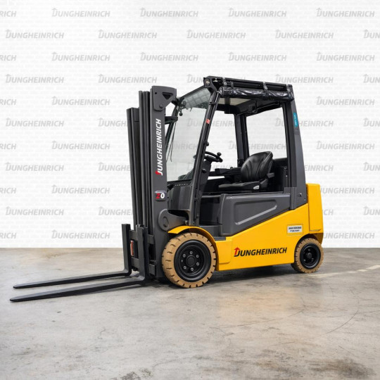 Electric counterbalance forklift EFG 430k, capacity 3000 kg, lift height 3100 mm