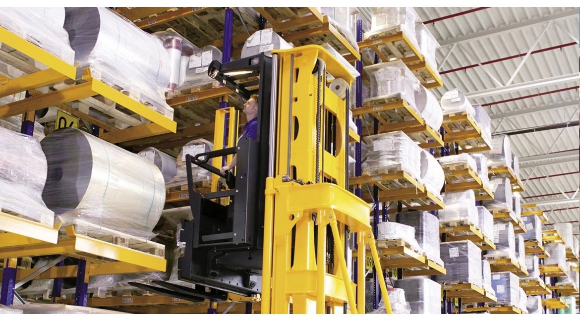 How to reduce the risk of a forklift accident?